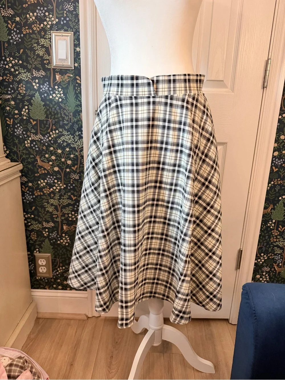 Black & White Plaid Midi Skirt